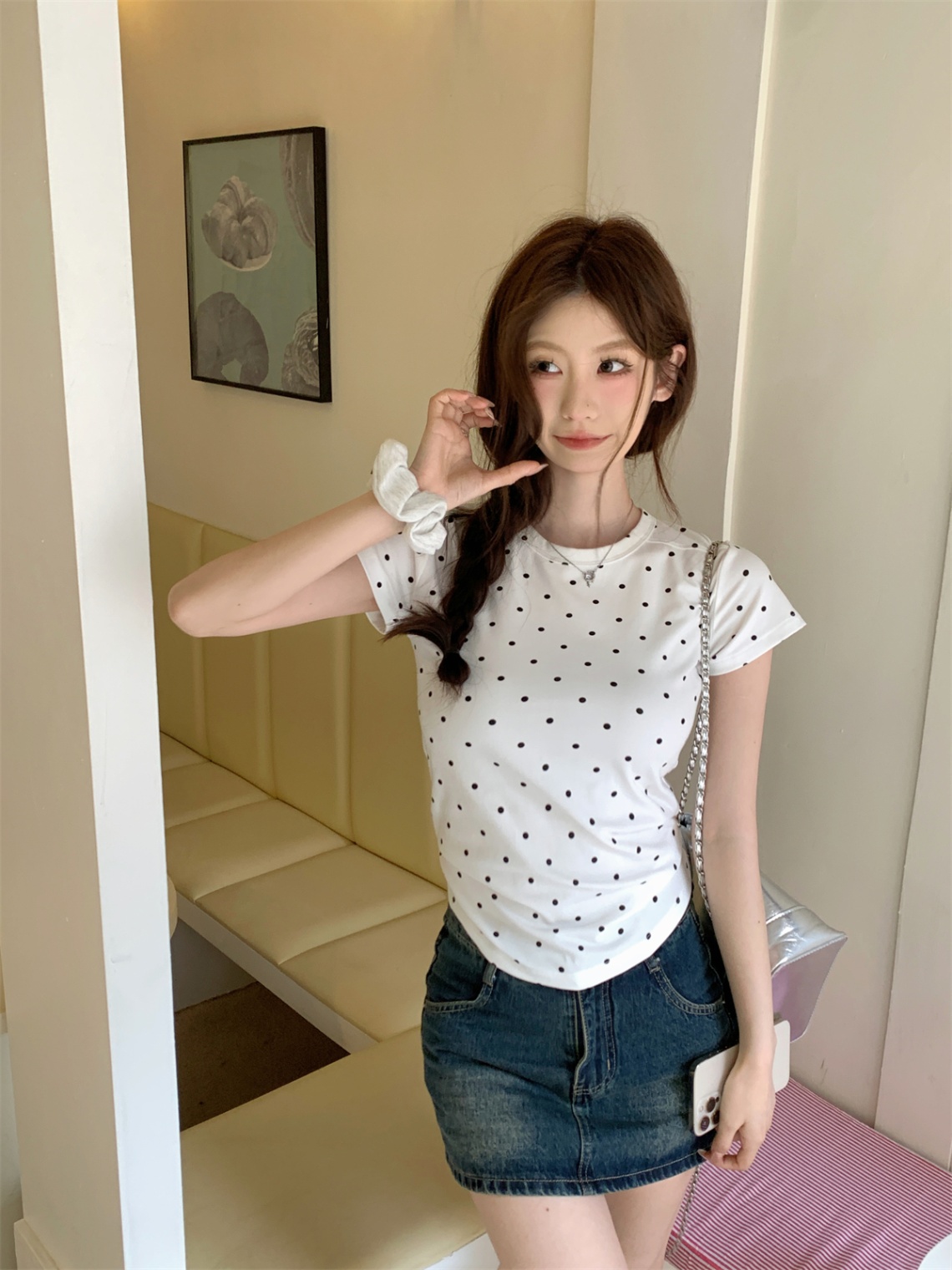 设计感圆领波点T恤女撞色减龄上衣2025夏季新款修身辣妹正肩短袖