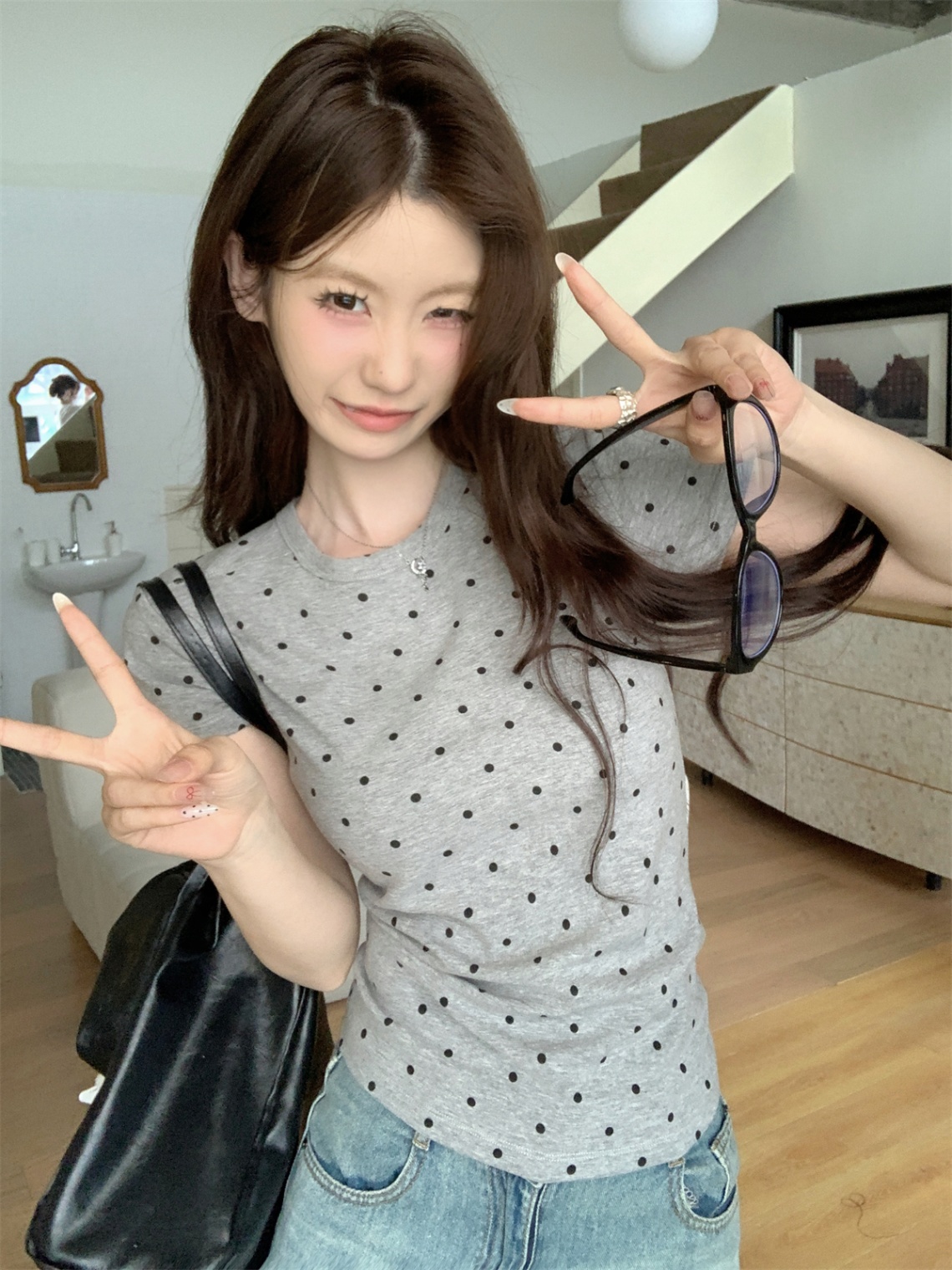 设计感圆领波点T恤女撞色减龄上衣2025夏季新款修身辣妹正肩短袖